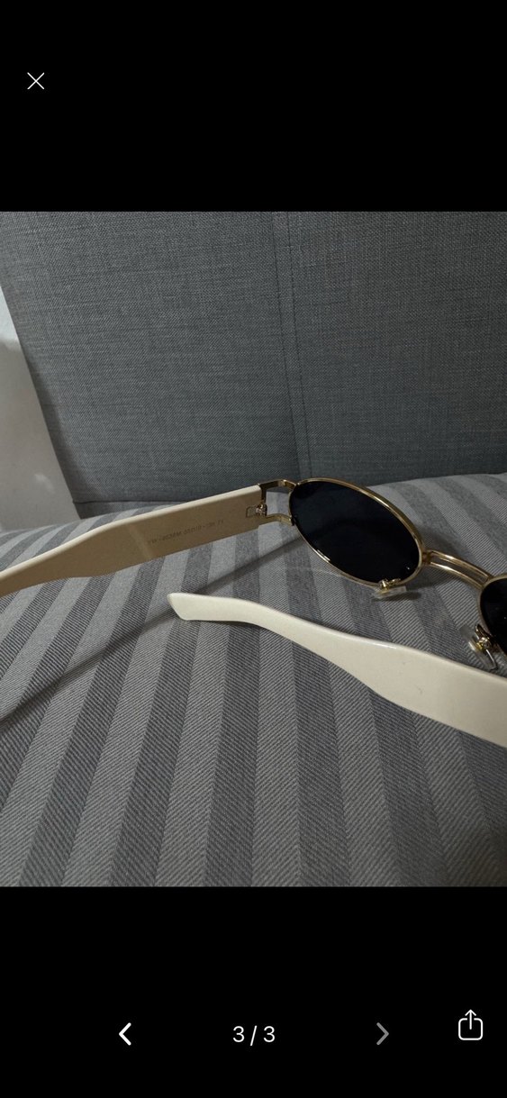 Bej Çerçeveli Minimalist Gri Güneş Gözlüğü - Görsel 3