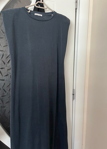 Gri sıfır Kollu Oysho elbise - Görsel 3