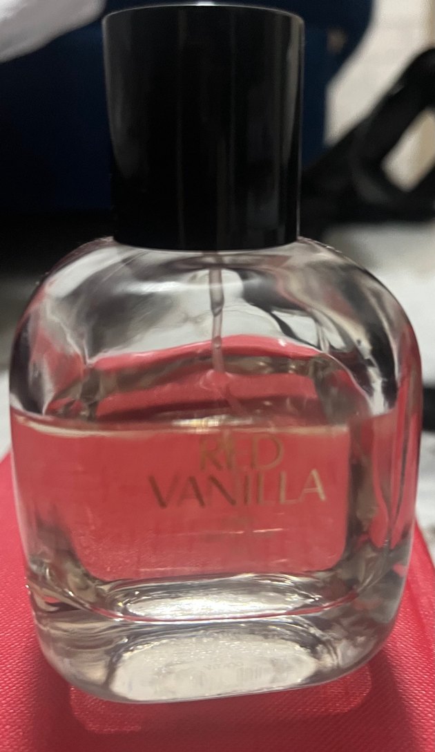 Red Vanilla Kadın Parfümü 90 ml - Görsel 2