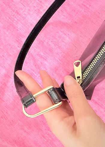 Siyah Deri Tokalı Kadın Çanta - Görsel 2