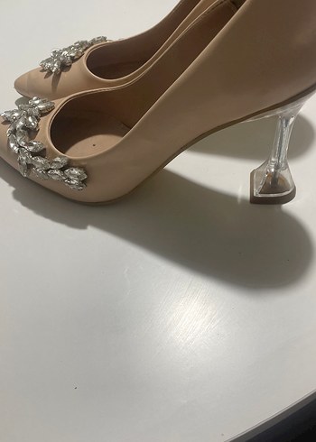 Bej Deri Kadın Topuklu Abiye Ayakkabı - Görsel 3