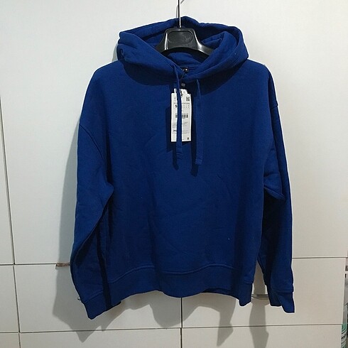 Zara sweat