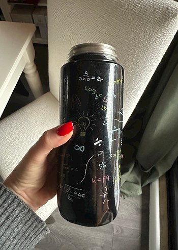 Tefal
Matematik Temalı Siyah Çocuk Termos Şişesi - Görsel 3