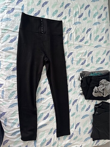 TRENDYOL PANTOLON-TAYT