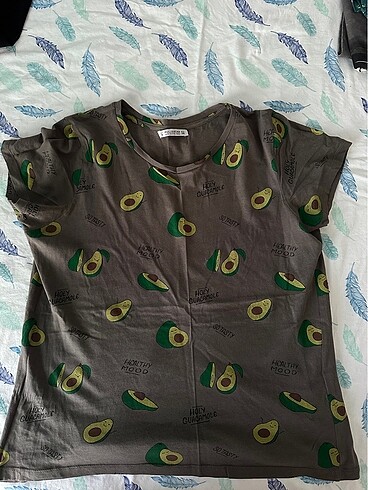 m Beden PULL AND BEAR TİŞÖRT