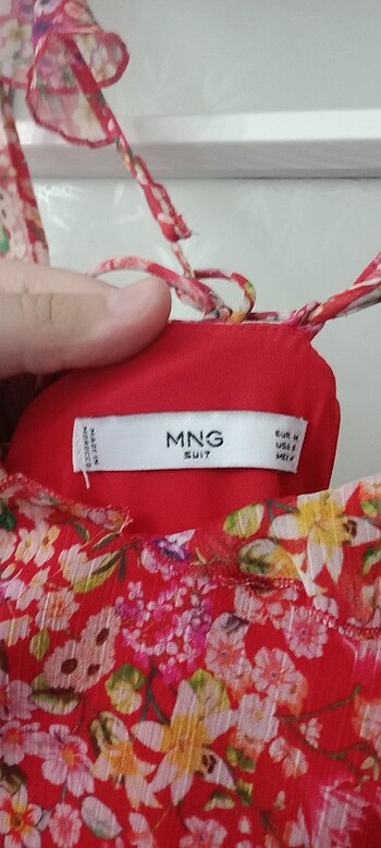m Beden kırmızı Renk Mango yazlık elbise 