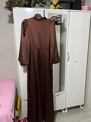 xl Beden saten elbise abiye