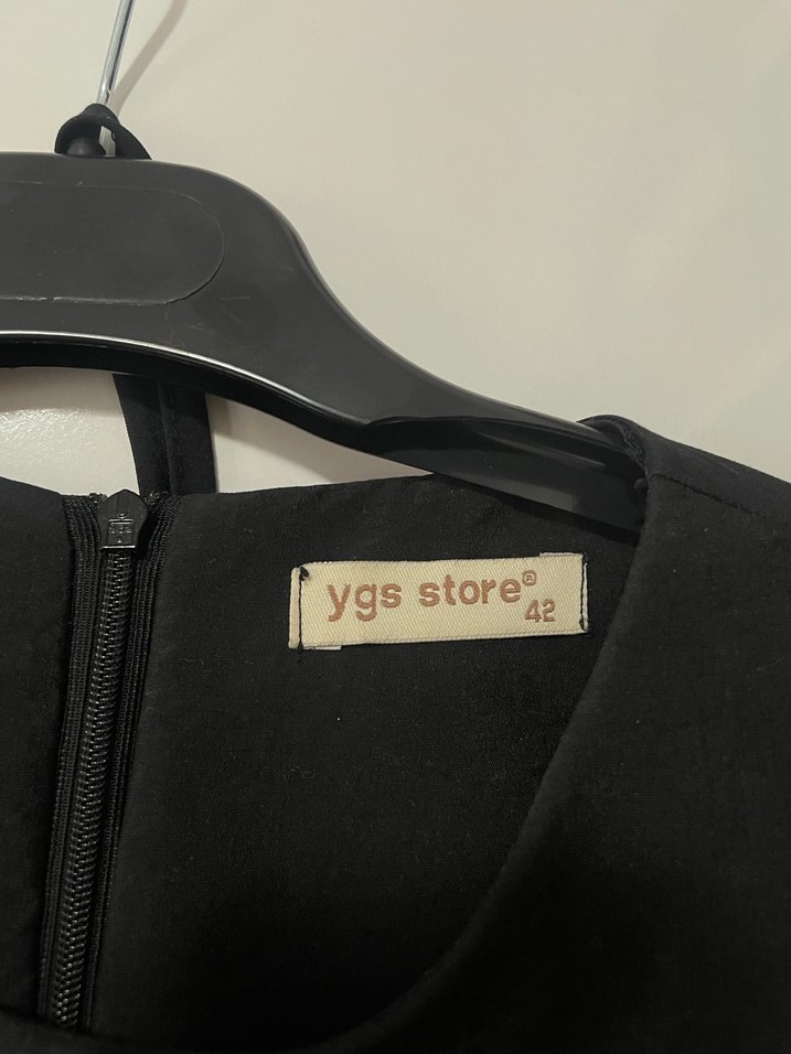 Drapeli Siyah Uzun Keten Elbise - Görsel 5