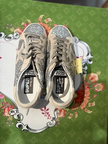 36 Beden çeşitli Renk Golden goose