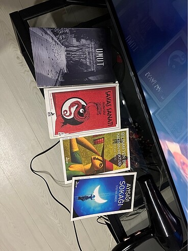 4 kitap 150