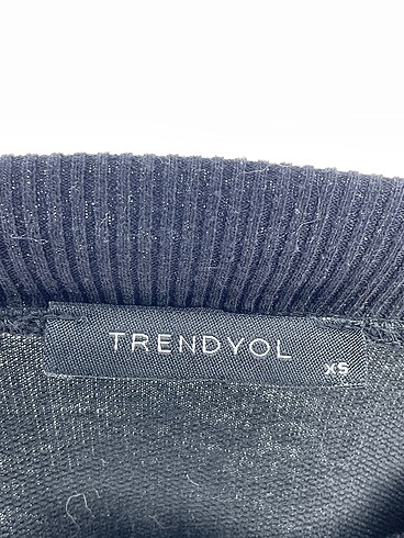 xs Beden siyah Renk Trendyol & Milla Sweatshirt %70 İndirimli.
