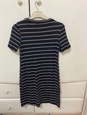 Bershka elbise