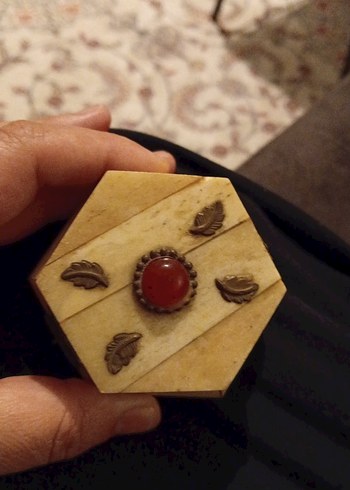American Vintage Deve Kemigi Vintage Altin Tonlu Altigen Dekoratif Kutu
