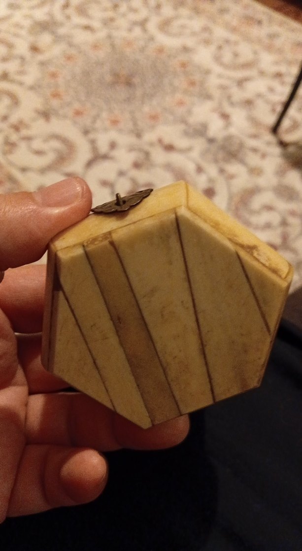 Deve Kemiği Vintage Altın Tonlu Altıgen Dekoratif Kutu — görsel 7/7