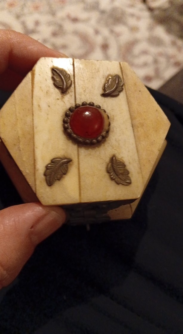 Deve Kemiği Vintage Altın Tonlu Altıgen Dekoratif Kutu — görsel 3/7