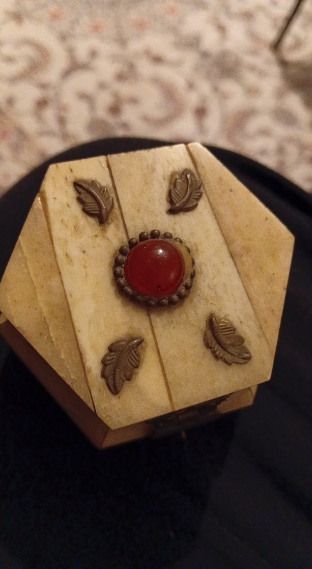 Deve Kemiği Vintage Altın Tonlu Altıgen Dekoratif Kutu — görsel 6/7