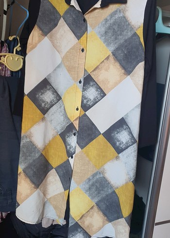 Düğmeli Renkli Desenli Kadın Gömlek - Görsel 7