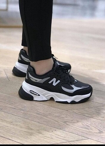 39 Beden siyah Renk New balance bayan spor ayakkabı 