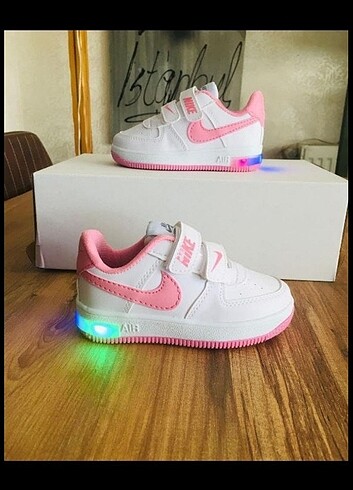 Nike çocuk spor ayakkabı 