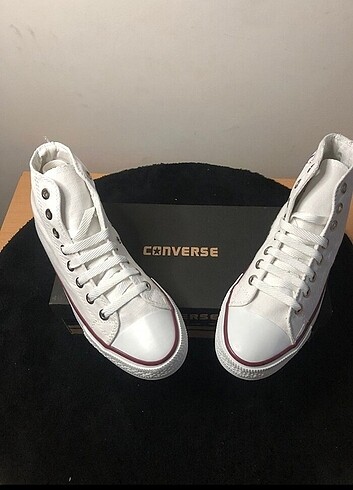 37 Beden beyaz Renk Converse Bayan Spor ayakkabı 