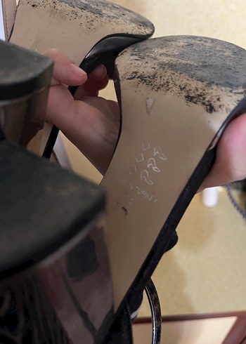 Klasik Siyah Yılan Desenli Kadın Topuklu Ayakkabı - Görsel 4