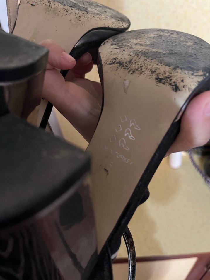 Klasik Siyah Yılan Desenli Kadın Topuklu Ayakkabı - Görsel 4