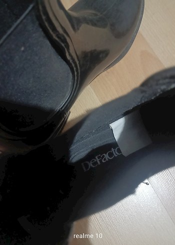 Siyah Parlak Rugan Stiletto Topuklu Bot - Görsel 3