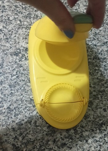 Sarı Plastik mantı yapma makinesi - Görsel 2