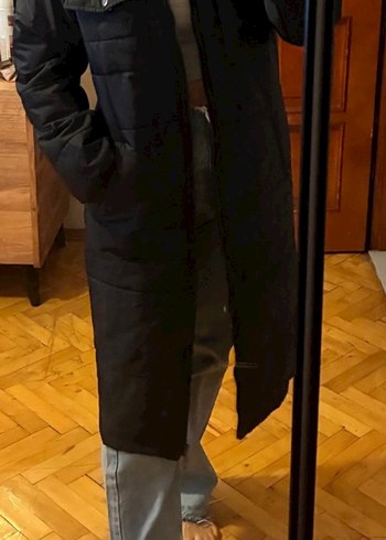 Siyah, Kemerli, Uzun Kadın Kışlık Mont - Görsel 2