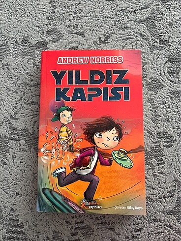 ANDREW NORRİSS-YILDIZ KAPISI