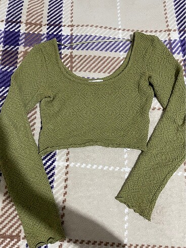 Bershka crop