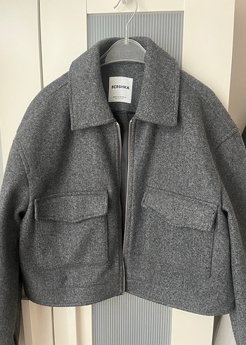 BERSHKA GRİ CEKET