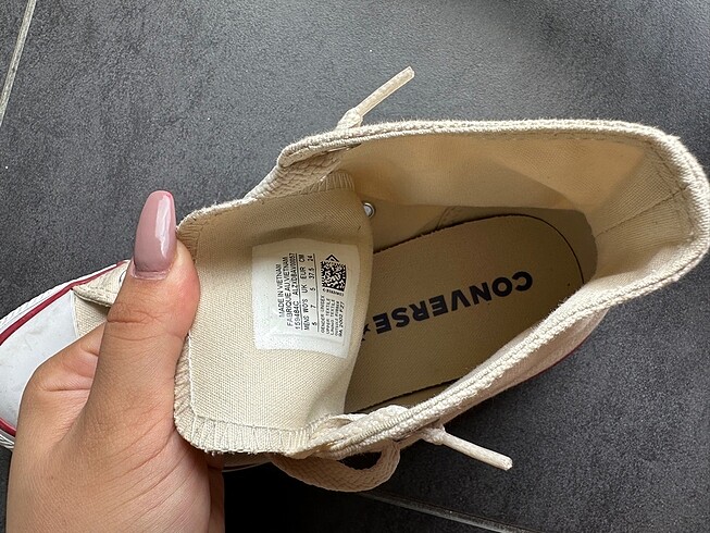 Converse Converse