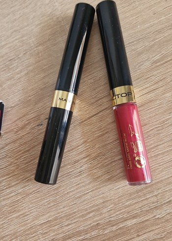 Rimmel Lipfinity 24 Saat Kalıcı Kırmızı Ruj - Görsel 2