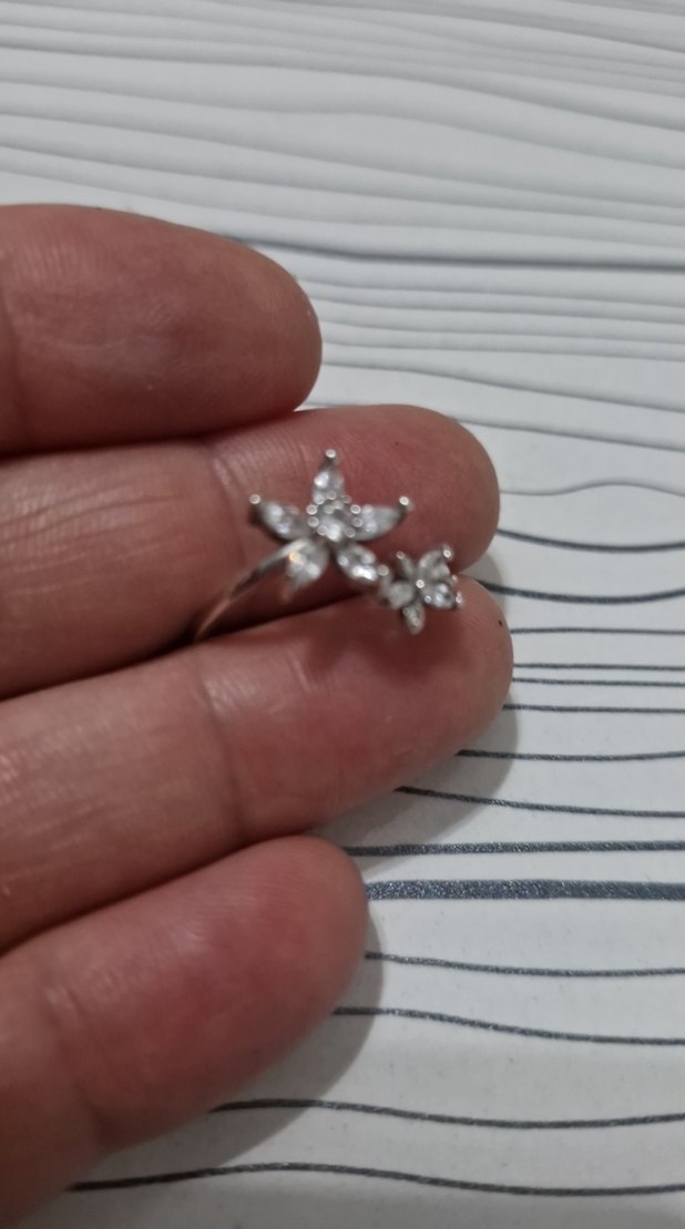 Zirkonyum Taşlı Çiçekli Ayarlanabilir Kadın Yüzük (gümüş değil) - Görsel 3