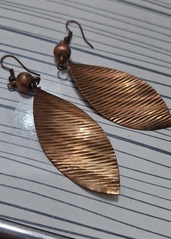 Bakır rengi yaprak modeli   küpe - Görsel 3