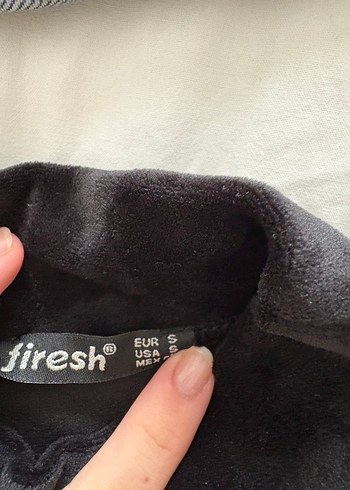 Siyah Kadife Üst - Görsel 3