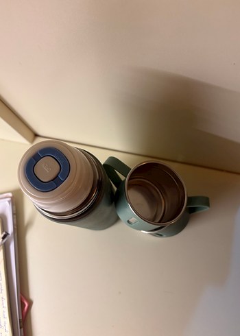 Termos ve 3 Bardak Seti - Görsel 2