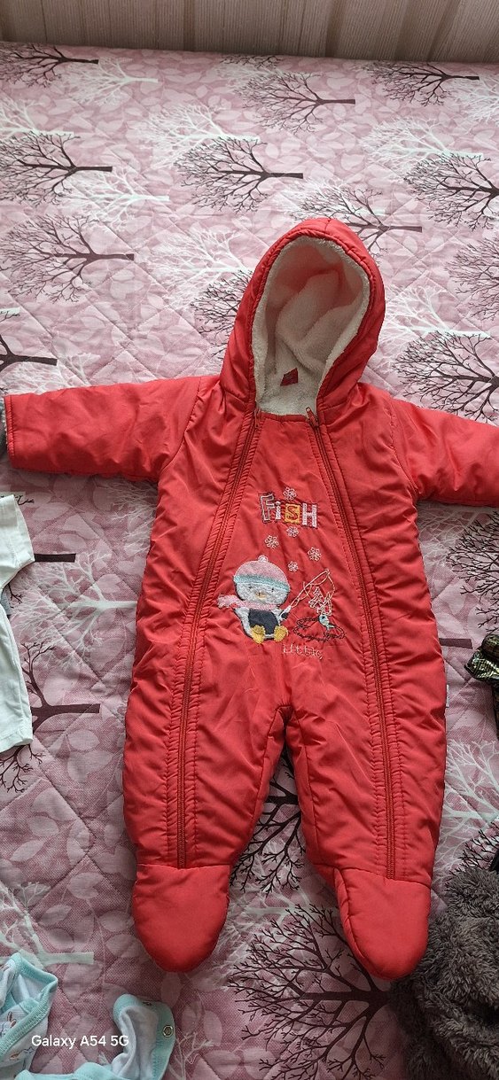 Kız Bebek Kırmızı Nakışlı Fermuarlı Tulumu - Görsel 3