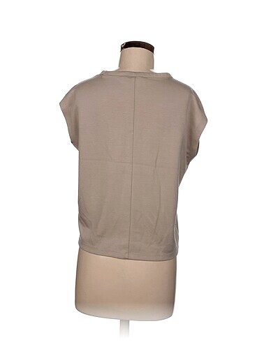 s Beden LC Waikiki T-shirt %70 İndirimli.