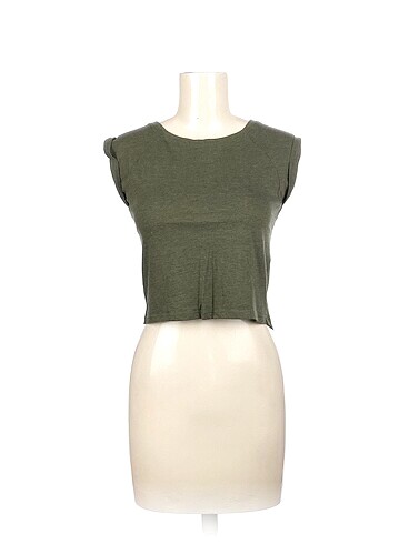 PreLoved T-shirt %70 İndirimli.