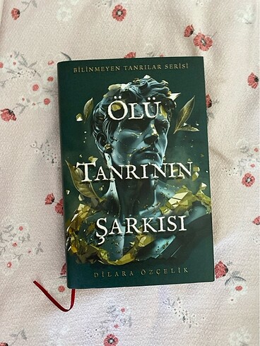 ölü tanrının şarkısı