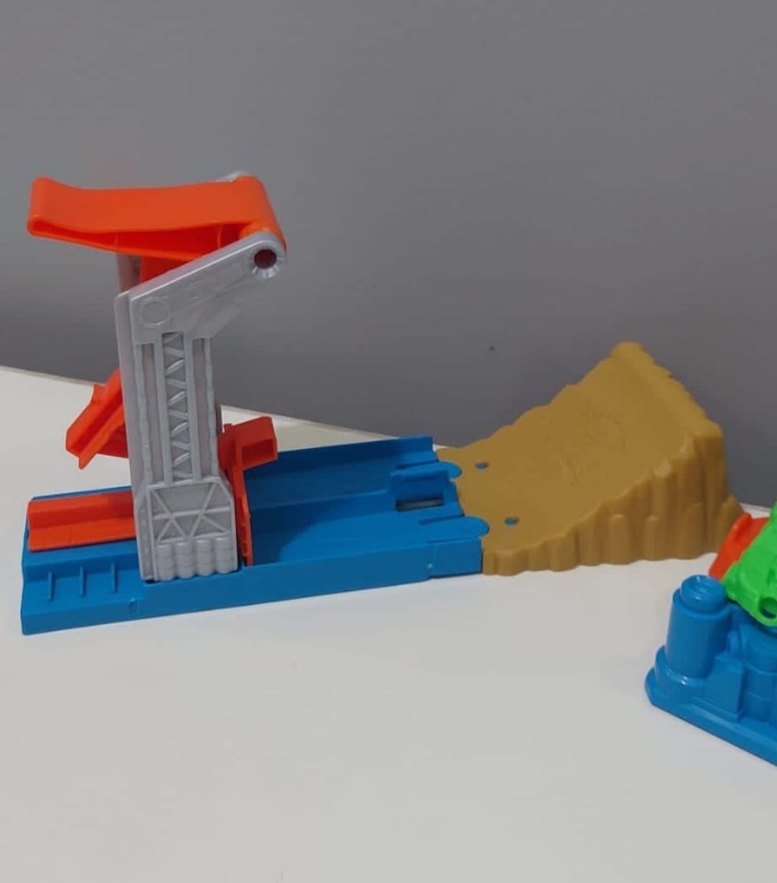 Hot Wheels parkurRenkli Plastik Oyun Seti - Görsel 3