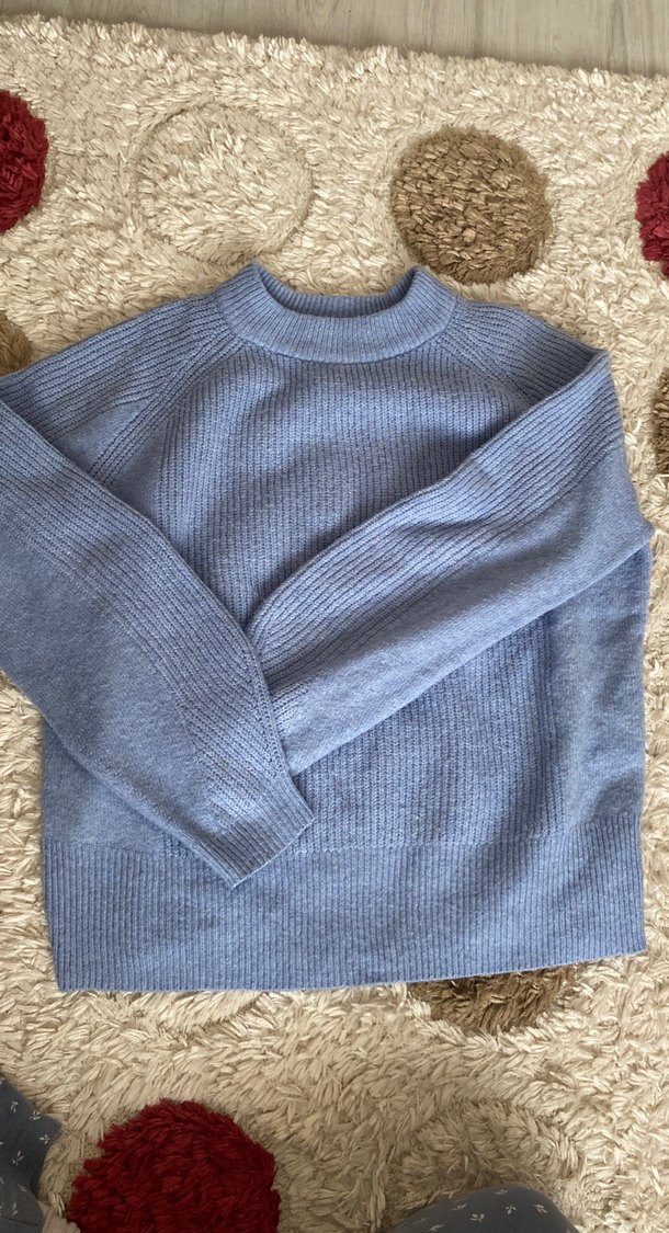Mavi Kadın Yün Kazak - Görsel 2