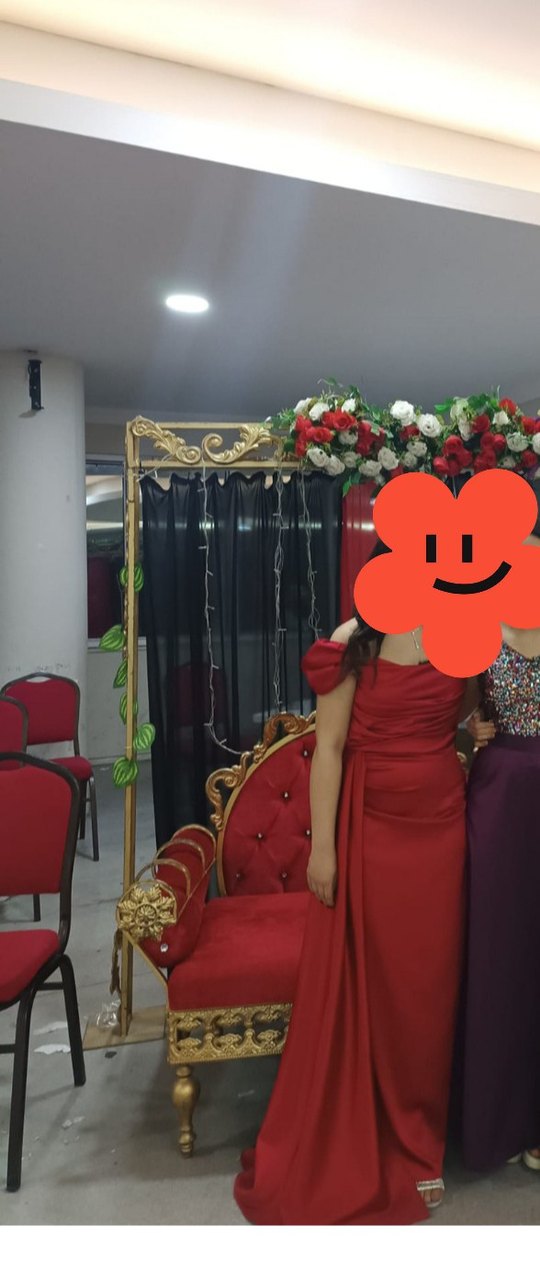 Kırmızı saten Drapeli Uzun Kadın Abiye Elbise - Görsel 3