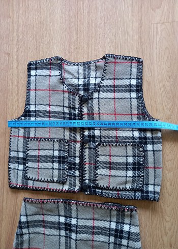 Kareli Gri Kız Çocuk Yelek ve Etek Takımı - Görsel 4