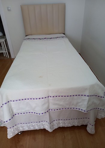 Kanaviçe işlemeli Pike takımı - Görsel 2