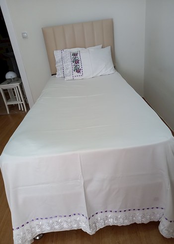 Kanaviçe işlemeli Pike takımı - Görsel 3