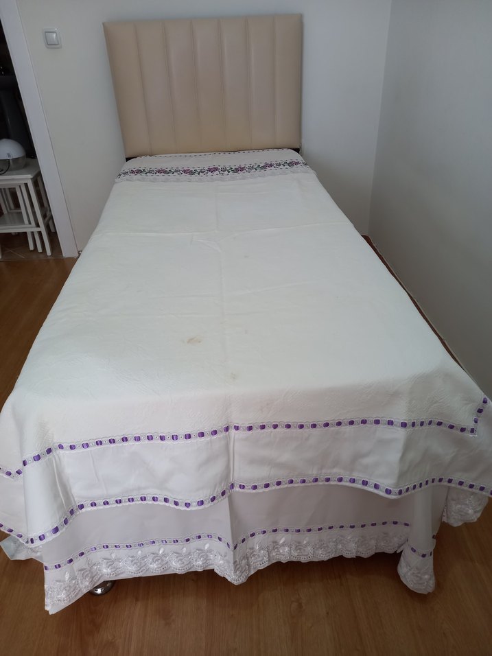 Kanaviçe işlemeli Pike takımı - Görsel 2