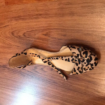 38 Beden Zara leopar